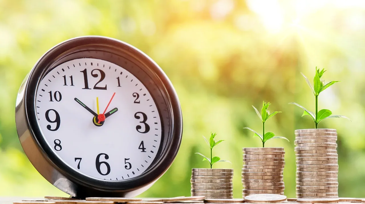Income Stability Versus Volatility When Choosing Investment Vehicles in Sarawak