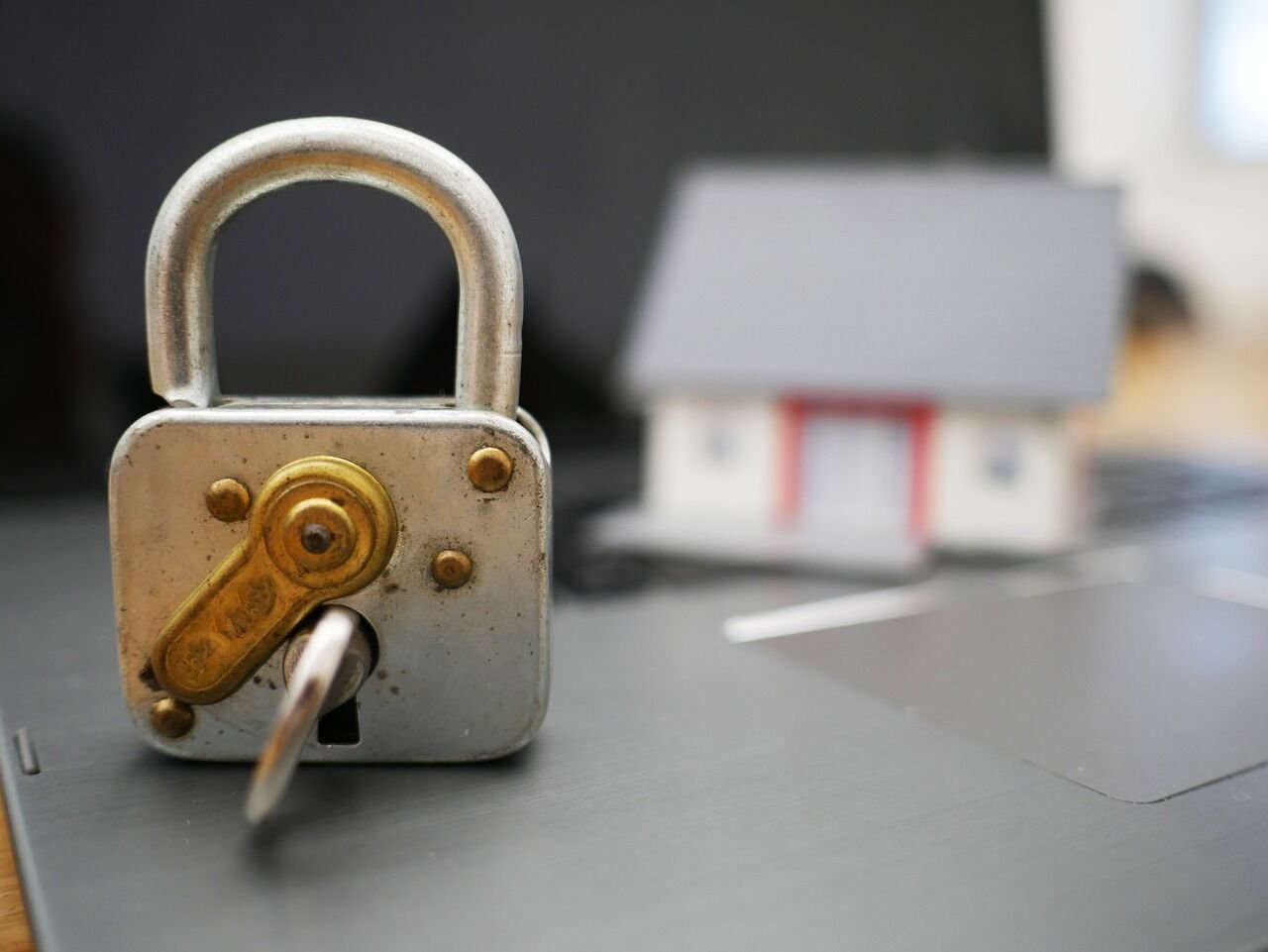 Miri property agent negotiation tactics homeowners must know before closing a sale