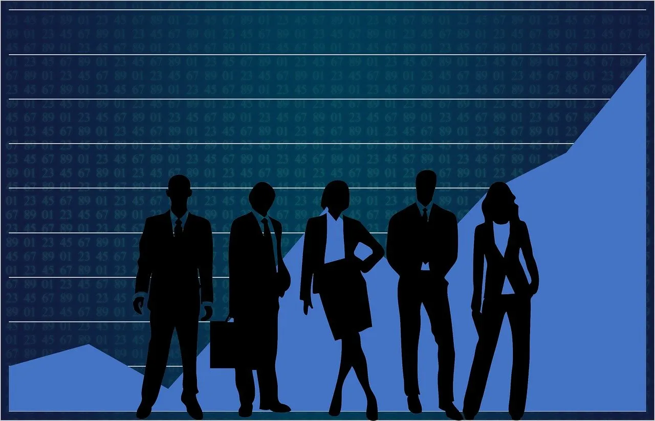 Time Commitment vs Passive Returns How Miri Residents Can Choose Investment Vehicles