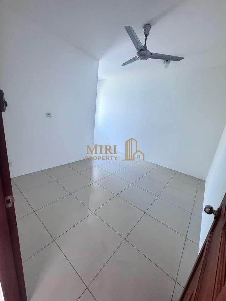 4 Bedrooms 3 Bathrooms 2 Storey Semi Detached House For Rent At Taman Delight Miri For Rent 8