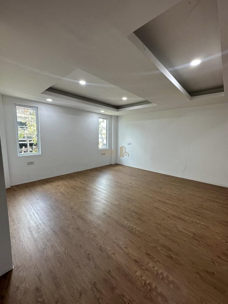 2 Storey Semi-Detached House For Sale | Tudan, Miri 10 9 Bedrooms 8 Bathrooms 2 Storey Semi Detached House At Tudan Miri House For Sale 8