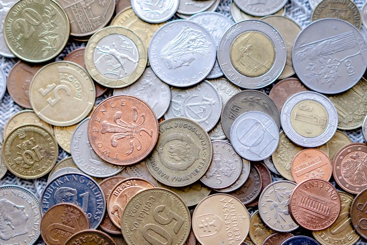 How Liquidity Needs Shape Smart Investment Vehicles for Everyday Investors in Miri