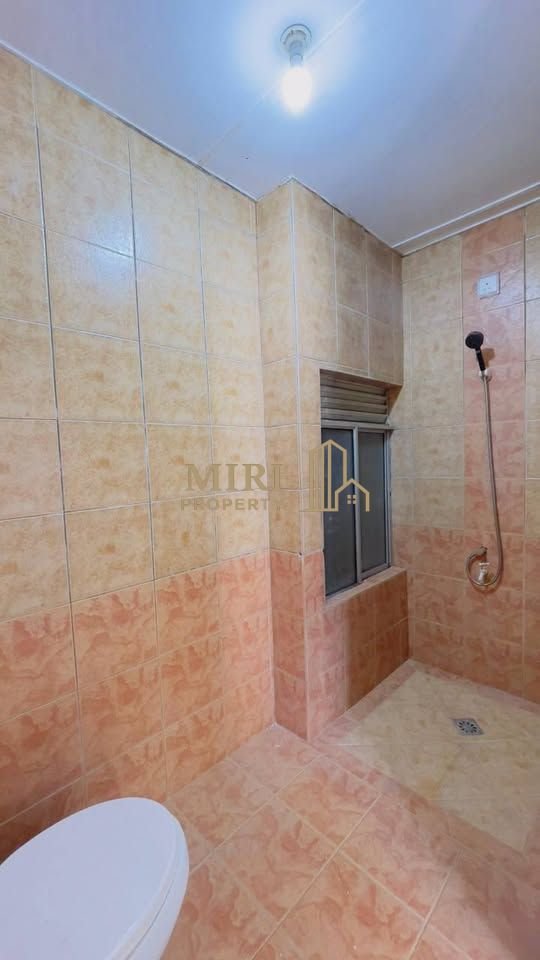 3 Bedrooms 2 Bathrooms 1 Storey Corner Terrace House For Rent At Lorong Jati Senadin Miri House For Rent 5 3 Bedrooms 2 Bathrooms 1 Storey Corner Terrace House For Rent At Lorong Jati Senadin Miri House For Rent 7