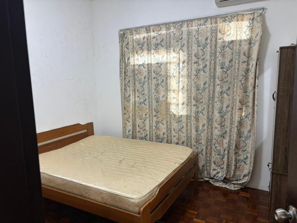 4 Bedrooms 3 Bathrooms 2 Storey Semi D House For Rent At Taman Desa Seri Boulevard Miri House For Rent 10 4 Bedrooms 3 Bathrooms 2 Storey Semi D House For Rent At Taman Desa Seri Boulevard Miri House For Rent 9
