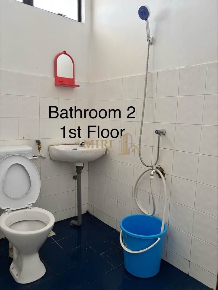 4 Bedrooms 3 Bathrooms 2 Storey Terrace House For Rent At Permyjaya Miri For Rent 12 4 Bedrooms 3 Bathrooms 2 Storey Terrace House For Rent At Permyjaya Miri For Rent 10
