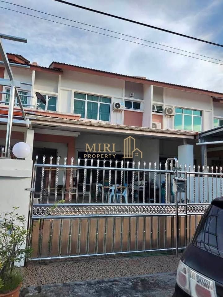4 Bedrooms 4 Bathrooms 2 Storey Terrace House For Rent At Desa Murni Permyjaya Miri For Rent 3 4 Bedrooms 4 Bathrooms 2 Storey Terrace House For Rent At Desa Murni Permyjaya Miri For Rent 1