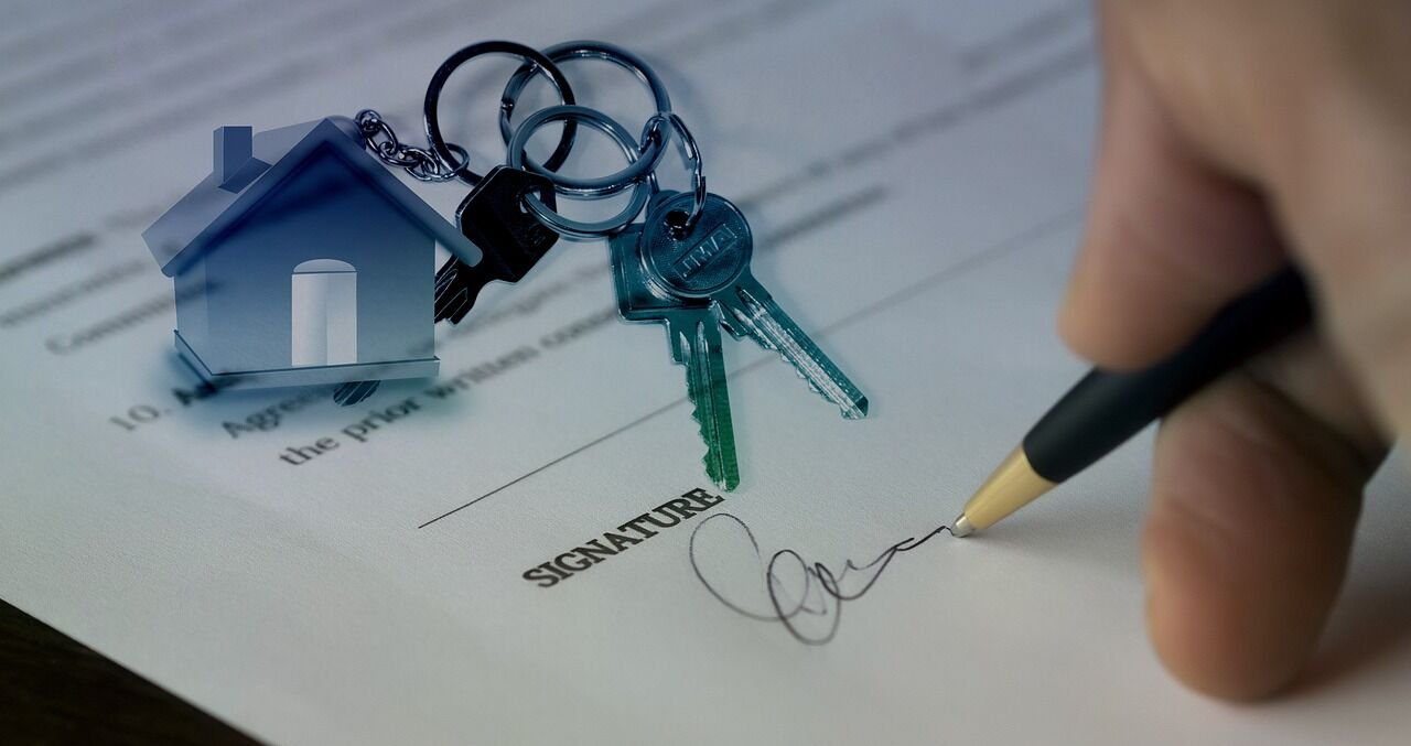 Negotiating Offers With Your Property Agent Miri Homeowners’ Guide to Closing 1 Negotiating Offers With Your Property Agent Miri Homeowners’ Guide to Closing