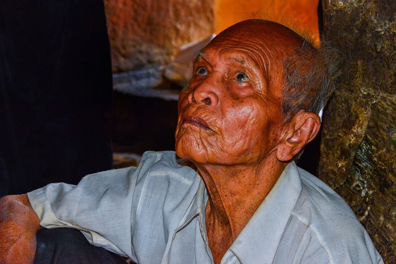 Panduan retirement living Sarawak di Taman Tunku dengan rumah mesra warga emas selesa