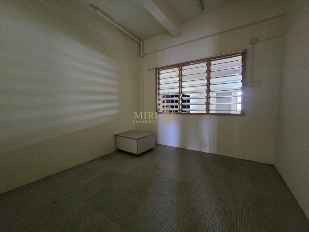 4 Bedrooms 2 Bathrooms 2 Storey Terrace House For Rent At Krokop 10 Miri For Rent 10 4 Bedrooms 2 Bathrooms 2 Storey Terrace House For Rent At Krokop 10 Miri For Rent 8