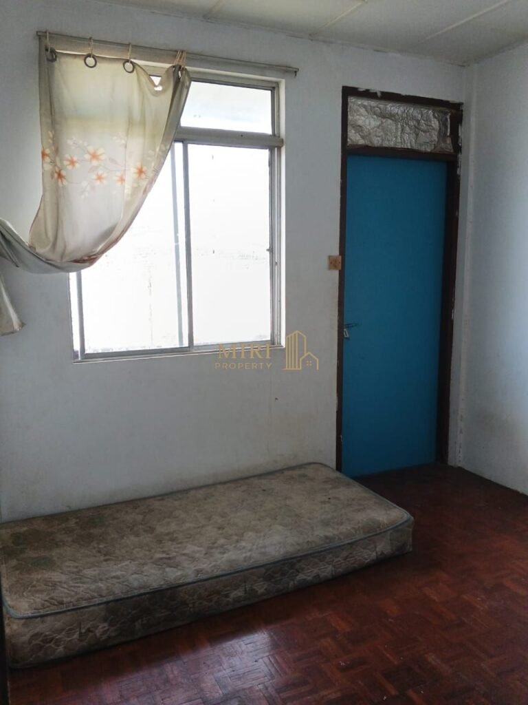 4 Bedrooms 3 Bathrooms 2 Storey Detached House For Rent At Jalan Tai Foo Riam Miri House For Rent 12 4 Bedrooms 3 Bathrooms 2 Storey Detached House For Rent At Jalan Tai Foo Riam Miri House For Rent 10