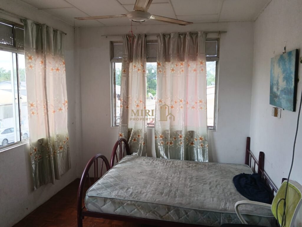 4 Bedrooms 3 Bathrooms 2 Storey Detached House For Rent At Jalan Tai Foo Riam Miri House For Rent 8 4 Bedrooms 3 Bathrooms 2 Storey Detached House For Rent At Jalan Tai Foo Riam Miri House For Rent 6