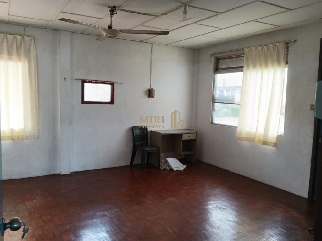 4 Bedrooms 3 Bathrooms 2 Storey Detached House For Rent At Jalan Tai Foo Riam Miri House For Rent 10 4 Bedrooms 3 Bathrooms 2 Storey Detached House For Rent At Jalan Tai Foo Riam Miri House For Rent 8