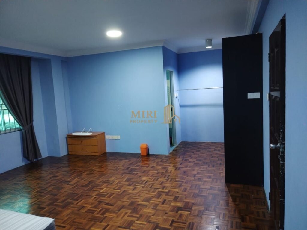 4 Bedrooms 3 Bathrooms 2 Storey Intermediate Terrace House For Rent At Desa Pujut 2 Bandar Baru Permyjaya Miri For Rent 8 4 Bedrooms 3 Bathrooms 2 Storey Intermediate Terrace House For Rent At Desa Pujut 2 Bandar Baru Permyjaya Miri For Rent 6