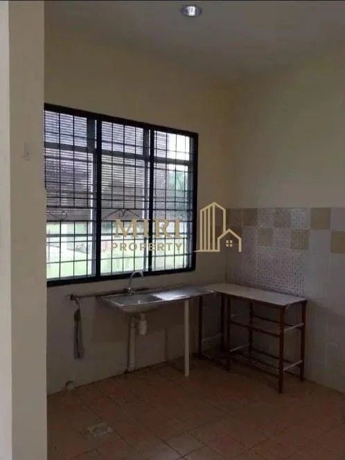 3 Bedrooms 2 Bathrooms Single Storey Terrace Corner House For Rent At Vista Perdana Miri For Rent 5 3 Bedrooms 2 Bathrooms Single Storey Terrace Corner House For Rent At Vista Perdana Miri For Rent 3