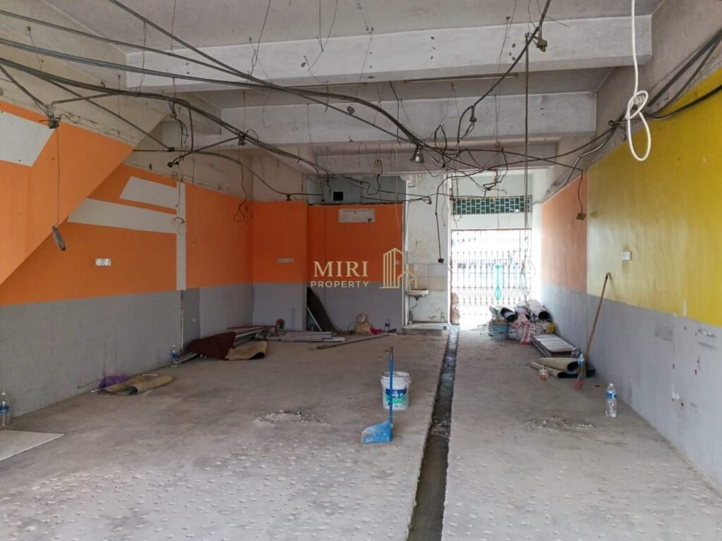3 Storey Shoplot For Sale | Opposite Permaisuri Imperial City Mall, Miri 4 3 Storey Shoplot For Sale Opposite Permaisuri Imperial City Mall Miri 2