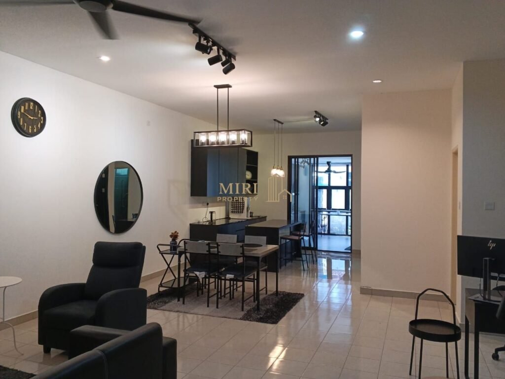 4 Bedrooms 3 Bathrooms 2 Storey Terrace House For Rent At South Lake Permyjaya Miri For Rent 2