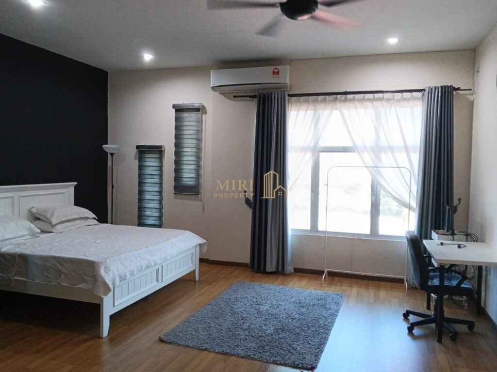 4 Bedrooms 3 Bathrooms 2 Storey Terrace House For Rent At South Lake Permyjaya Miri For Rent 5