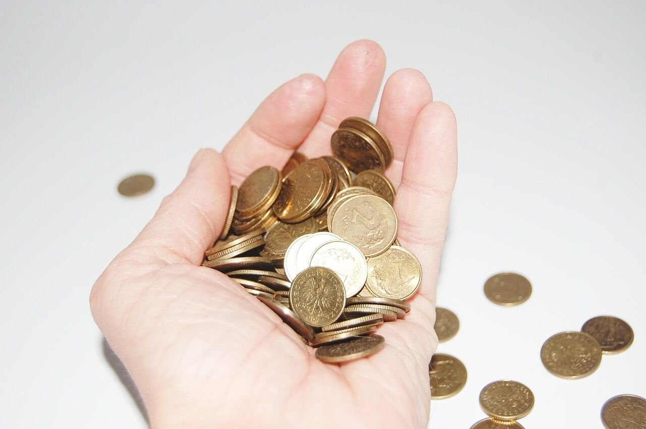 How Malaysians Can Build an Emergency Fund Without Sacrificing Daily Essentials 1 How Malaysians Can Build an Emergency Fund Without Sacrificing Daily Essentials