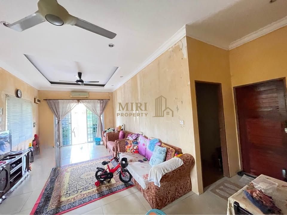 2 Bedrooms 1 Bathrooms 1 Storey Detached House For Rent At Kampung Lusut Jaya Taman Tunku For Rent 5 2 Bedrooms 1 Bathrooms 1 Storey Detached House For Rent At Kampung Lusut Jaya Taman Tunku For Rent 3