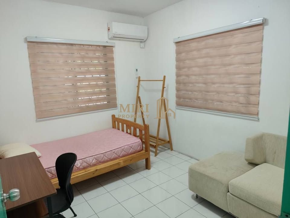 3 Bedrooms 2 Bathrooms 1 Storey Terrace House For Rent At Lorong Desa Senadin 2C Senadin Miri House For Rent 6