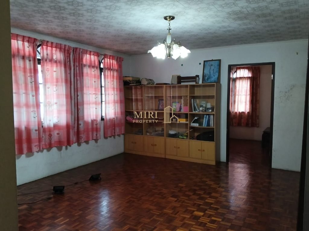 6 Bedrooms 2 Bathrooms 2 Storey Detached House For Rent At Jalan Dato Permaisuri Piasau Miri For Rent 12