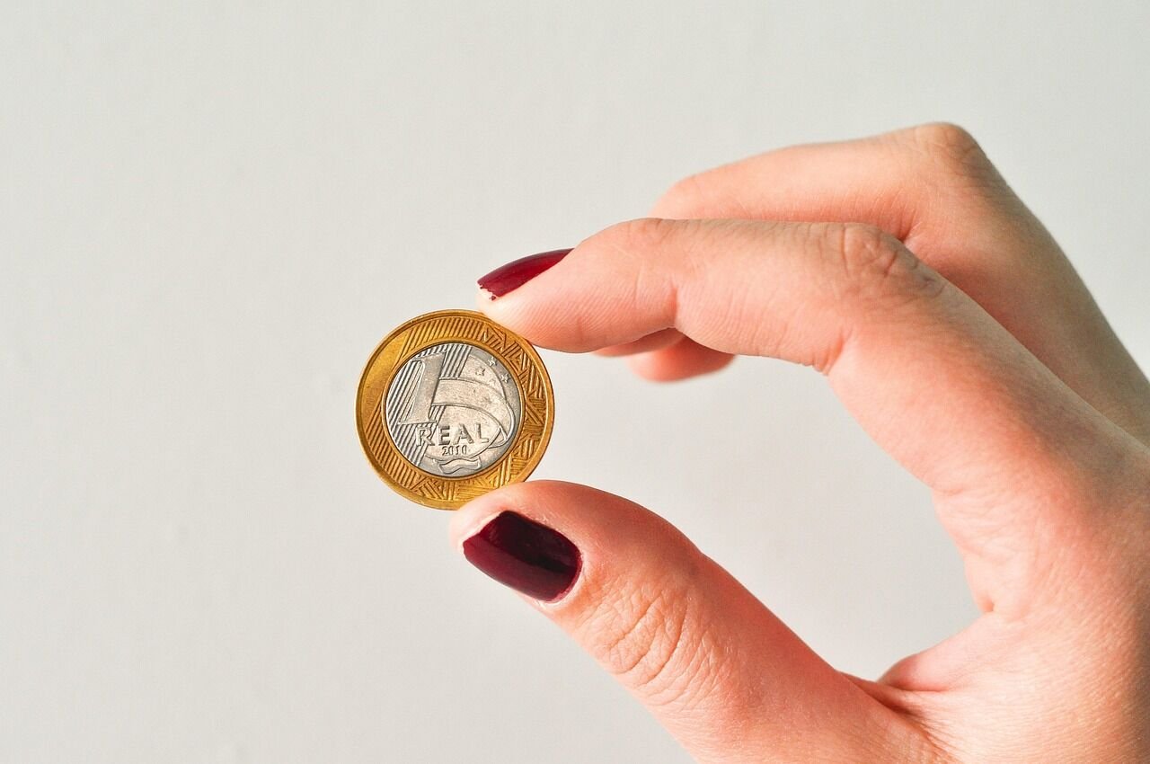 How Young Malaysians Can Build an Emergency Fund on a Starting Salary 1 How Young Malaysians Can Build an Emergency Fund on a Starting Salary