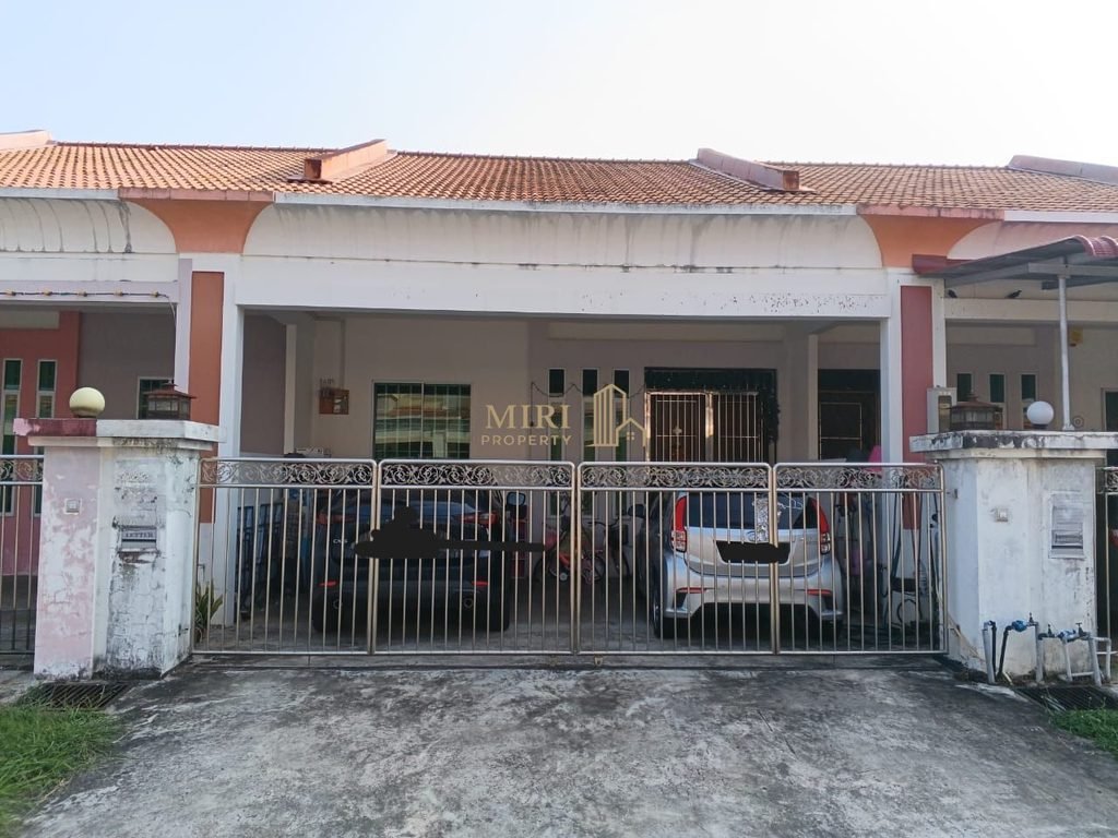 3 Bedrooms 2 Bathrooms Single Storey Terrace House For Rent At Taman Jelita Taman Tunku For Rent 3 3 Bedrooms 2 Bathrooms Single Storey Terrace House For Rent At Taman Jelita Taman Tunku For Rent 1