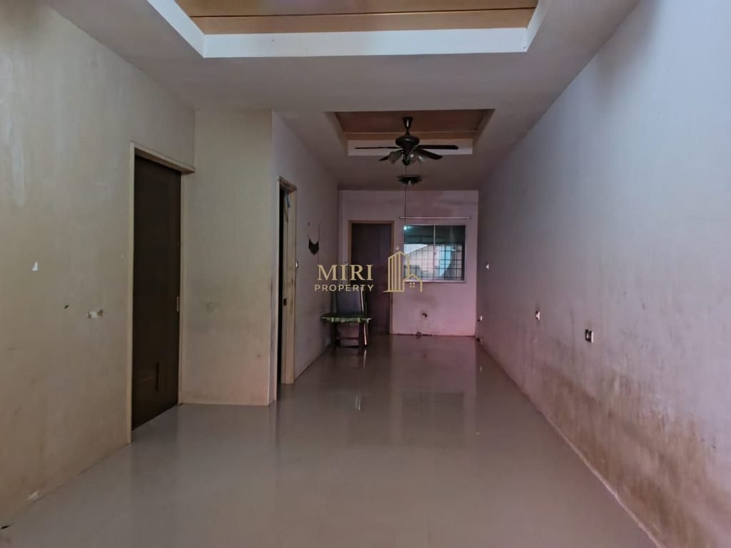 3 Bedrooms 2 Bathrooms Single Storey Terrace House For Rent At Taman Jelita Taman Tunku For Rent 4 3 Bedrooms 2 Bathrooms Single Storey Terrace House For Rent At Taman Jelita Taman Tunku For Rent 2