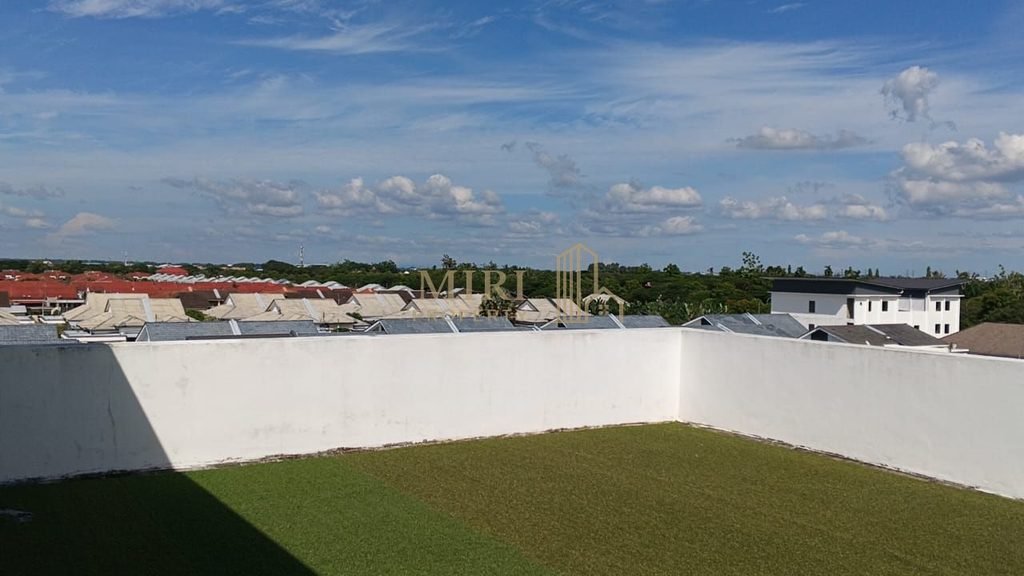 3 Bedrooms 3 Bathrooms 3 Storey Town House Upper Unit For Sale At Curtin Water Senadin Miri House For Sale 16