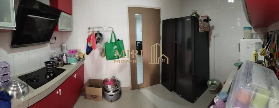 5 Bedrooms 3 Bathrooms 2 Storey Terrace House For Rent At Curtin Water Senadin Miri House For Rent 5 3