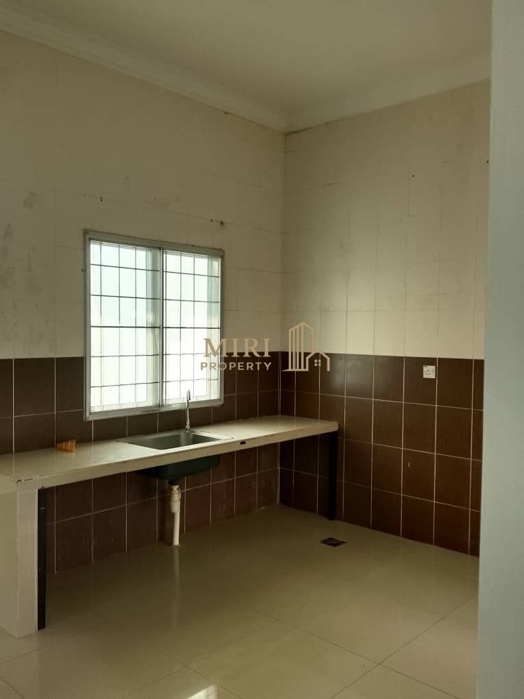 Single Storey Semi Detached House For Sale Taman Permai RPR 2 Miri 4