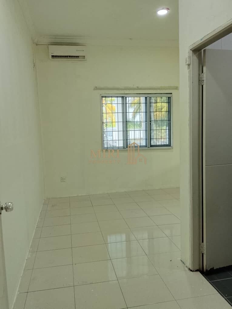 Single Storey Semi Detached House For Sale Taman Permai RPR 2 Miri 6